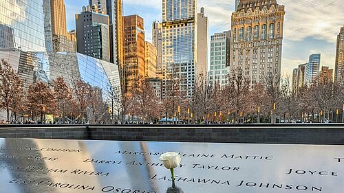 image of Twin Towers memorial