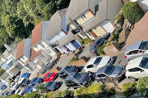 Cars jammed / traffic jam in Radnor Cliff