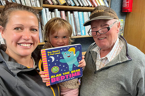 Cheryl Cottle-Hunkin & Sir Michael Morpurgo