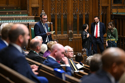 Tom Gordon speaking in Parliament