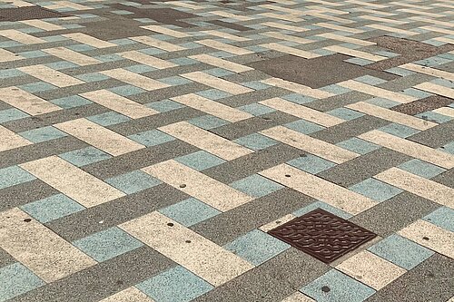 Chewing gum staining the paving at the top of Earl Street.